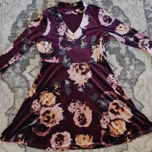 EUC Ivanka Trump Size 14 Velvet Dress